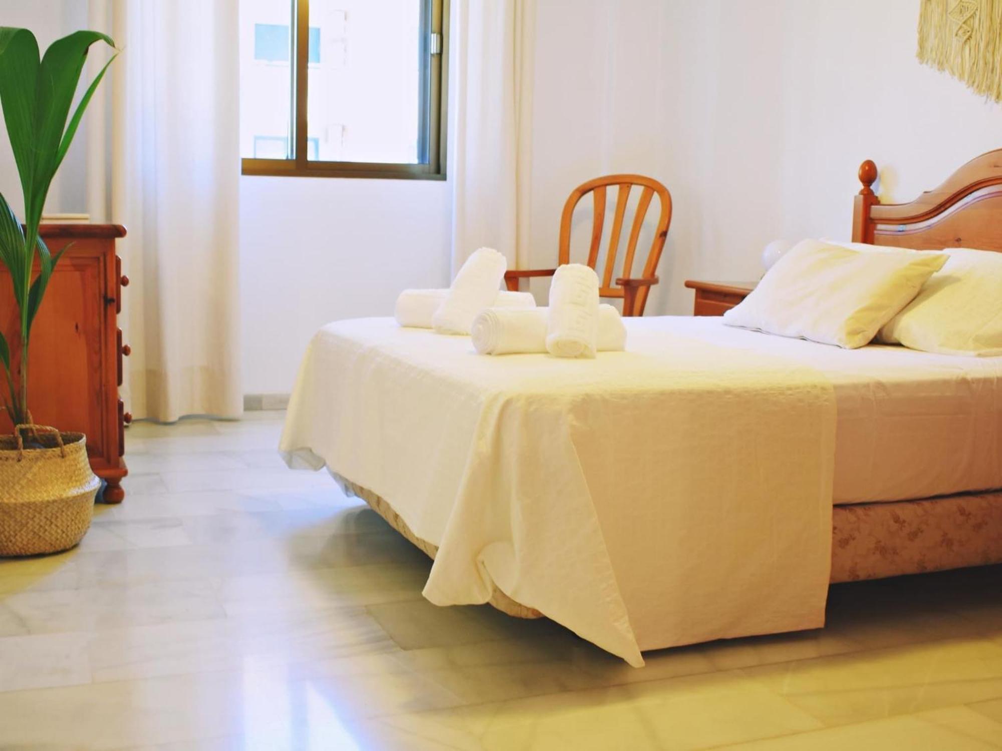 Amplio Y Luminoso Apartamento Cerca Del Centro Y La Playa Con Piscina Y Parking Privado 말라가 외부 사진