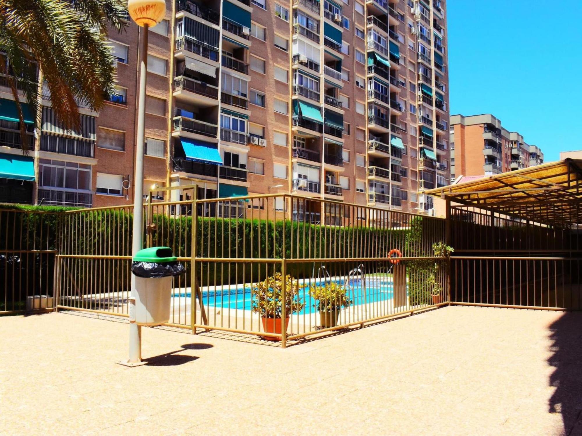 Amplio Y Luminoso Apartamento Cerca Del Centro Y La Playa Con Piscina Y Parking Privado 말라가 외부 사진